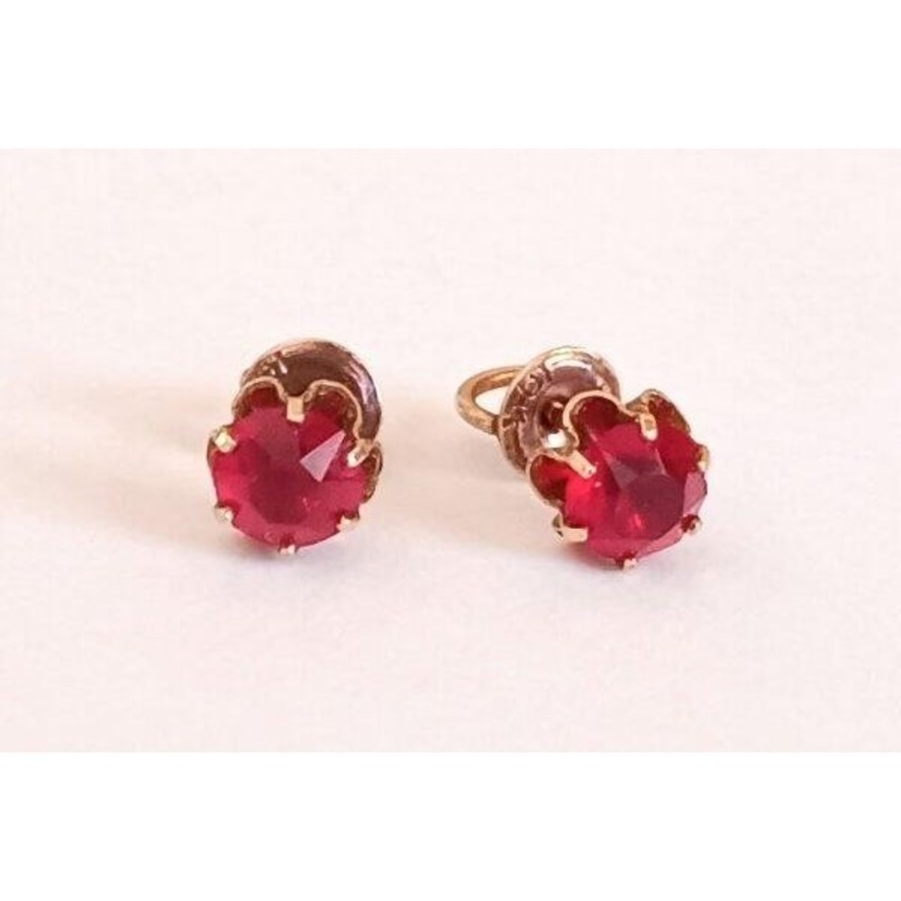 Vintage PS Co. Solid 10k Yellow Gold Earrings Ruby Red Glass Thread Stud Post